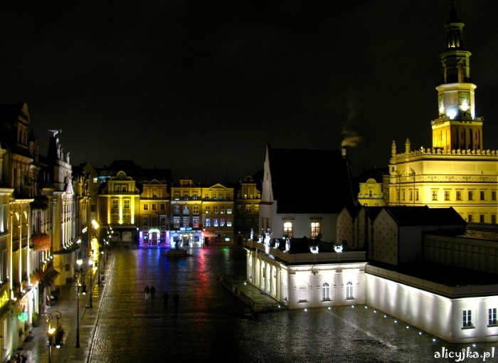 poznan by night